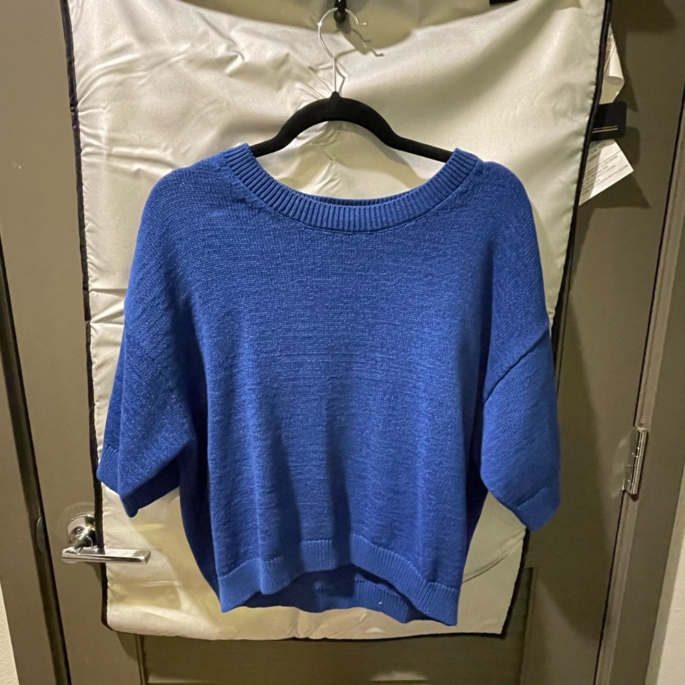 Banana Republic Women's Short Sleeve Sweater Size L